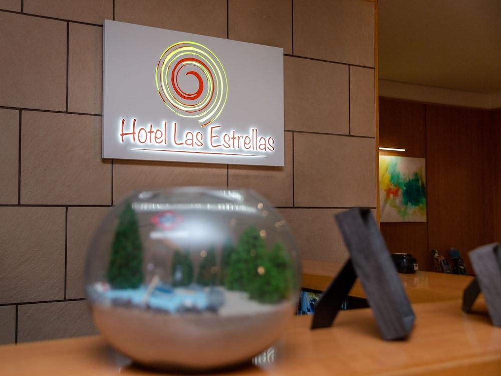 Las Estrellas Ciempozuelos Exterior photo